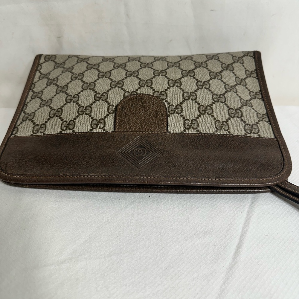 Gucci Clutch Bag - Picture 5 of 11